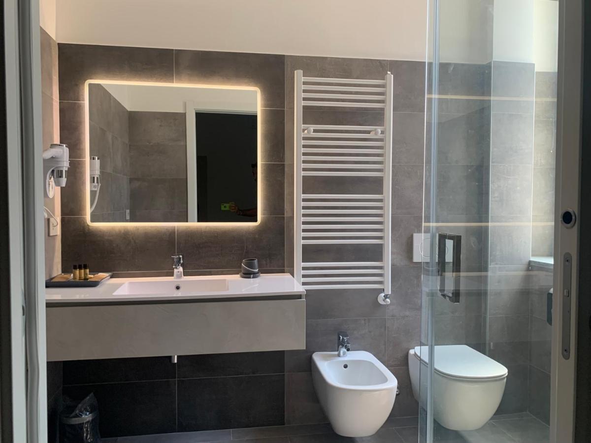 Ripa150 - Smart Apartament Milano - Prada Bocconi Ieo Ied Forum Assago Navigli Duomo15Min מראה חיצוני תמונה